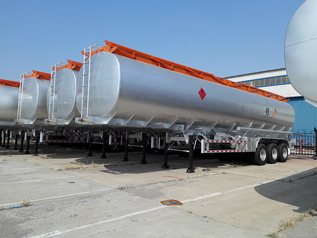 40000L Fuel Tanker Trailer