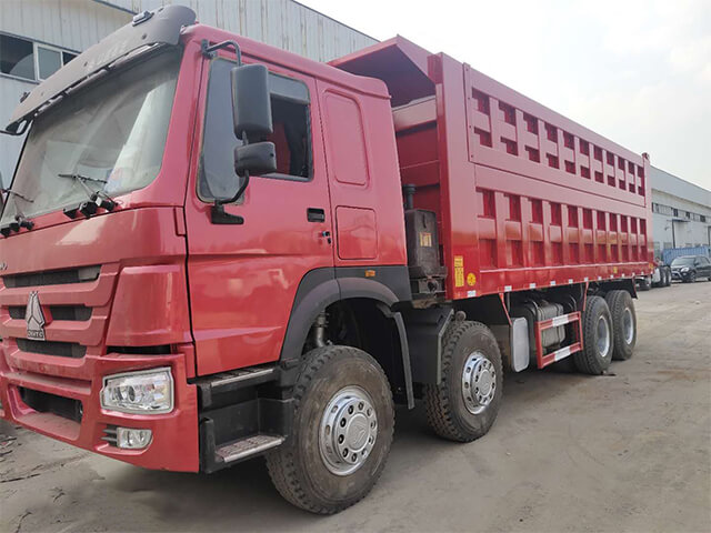 8x4 Type 12 Wheels HOWO Used Dump Truck Specification