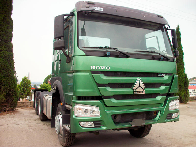 China New 420HP 10 Wheels 6x4 SINOTRUK HOWO Tractor Truck Head for Sale